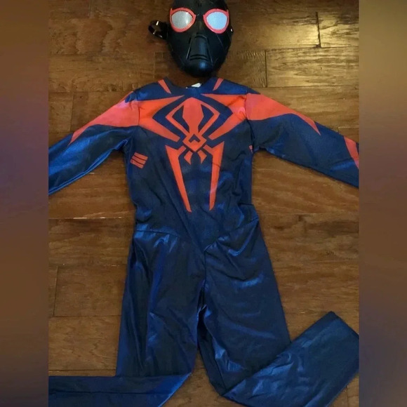 Black Spider Man Miles Morales Costume with premium Mask Kids Size 8 - Picture 3 of 8